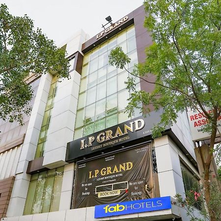 Fabhotel Grand Stay Νέο Δελχί Εξωτερικό φωτογραφία
