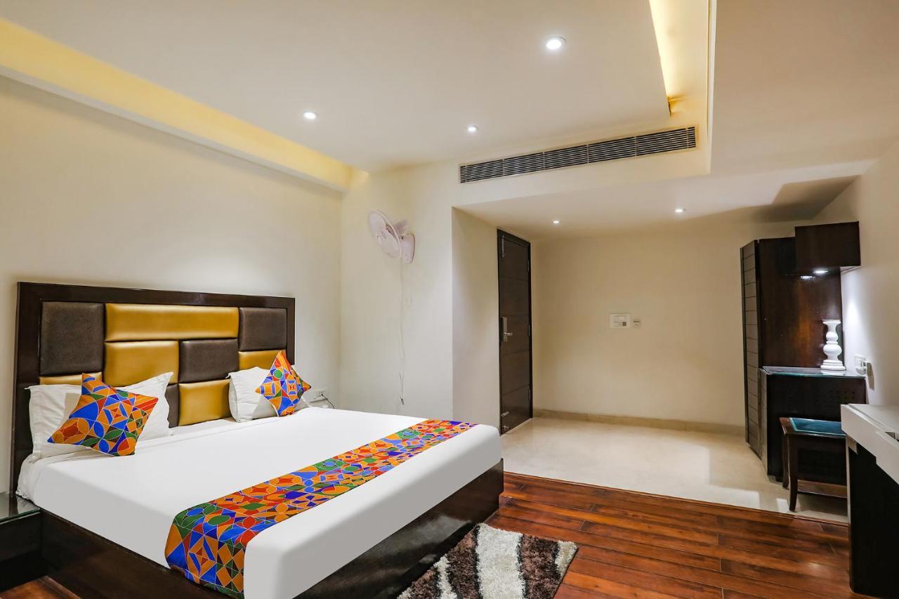 Fabhotel Grand Stay Νέο Δελχί Εξωτερικό φωτογραφία