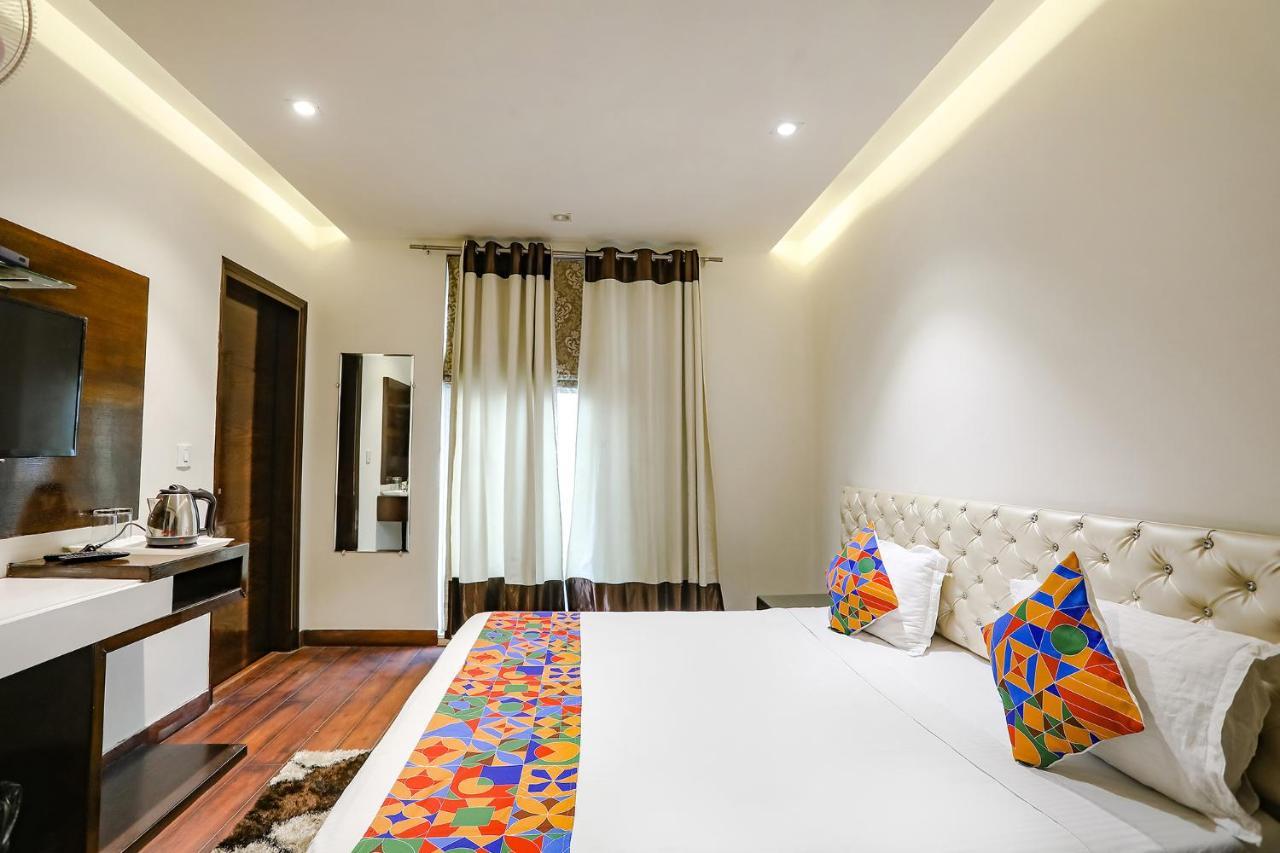 Fabhotel Grand Stay Νέο Δελχί Εξωτερικό φωτογραφία